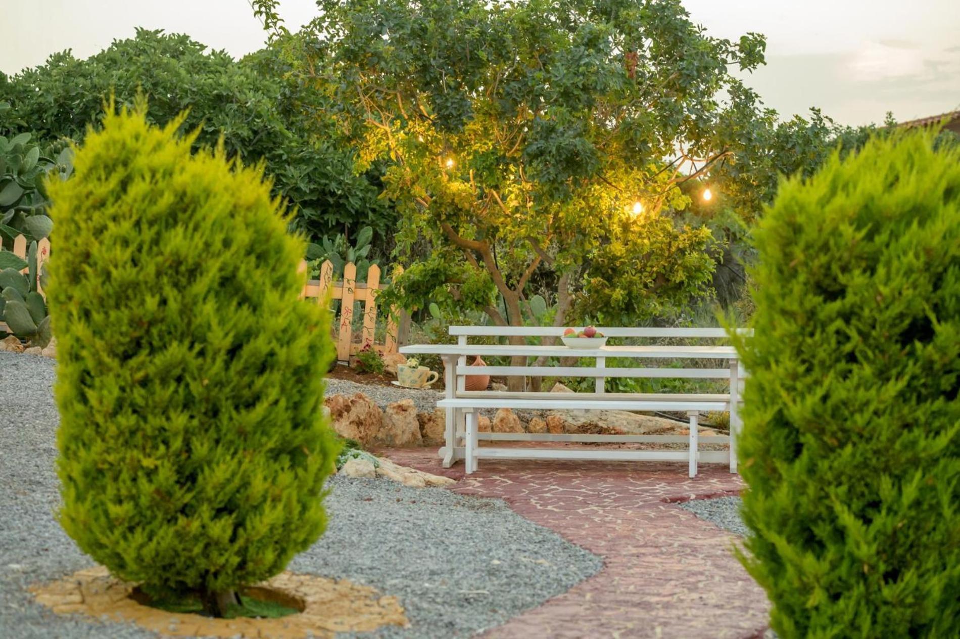 Villa Araucaria - Private Pool, Jacuzzi, Sea View Ретимно Экстерьер фото